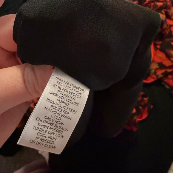 Women’s Loft Blouse - Picture 6 of 6